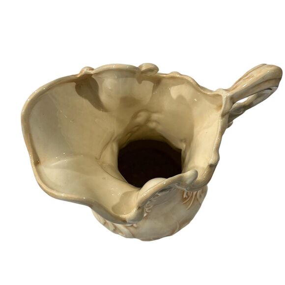 Vintage Ornate Capodimonte Italian Style Large White And Beige Tall Pitcher Vase - Picture 7 of 8